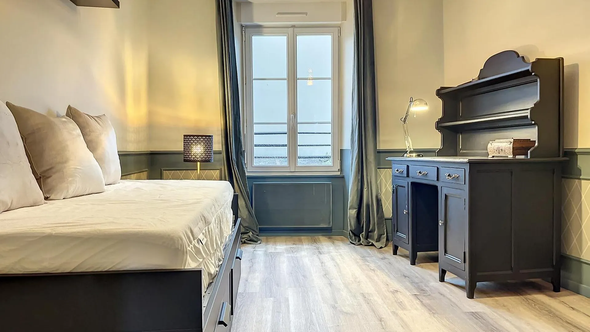 Villa Le 27 Bis à Dol-de-Bretagne Hébergement de vacances